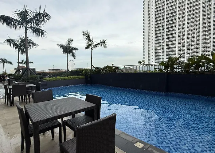 2 Bedroom Near Picc, Ccp, Wtc & Star At Coast Residences, Pasay *
