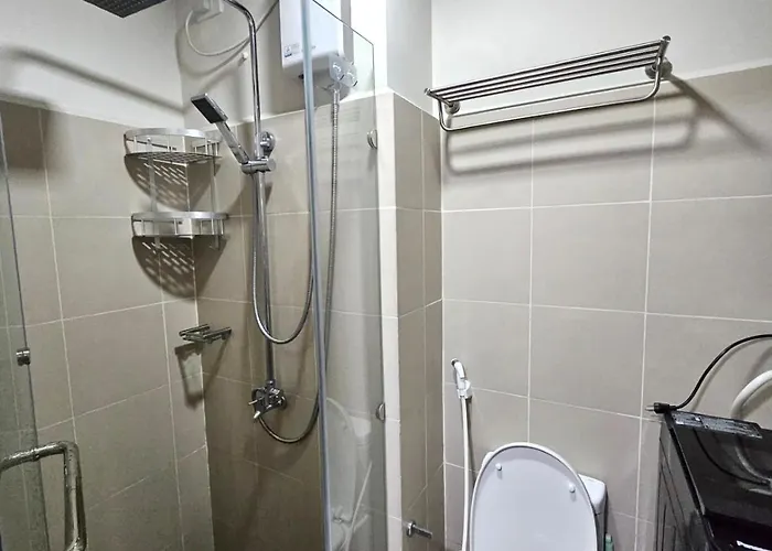 2 Bedroom Near Picc, Ccp, Wtc & Star At Coast Residences, Pasay *