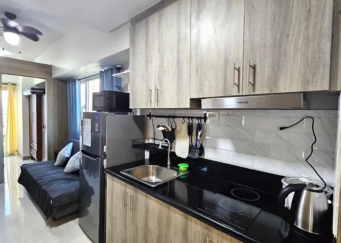 2 Bedroom Near Picc, Ccp, Wtc & Star At Coast Residences, Pasay Apartment Manila
